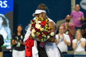 Serena Vilijams se u suzama oprostila od turnira u Torontu 